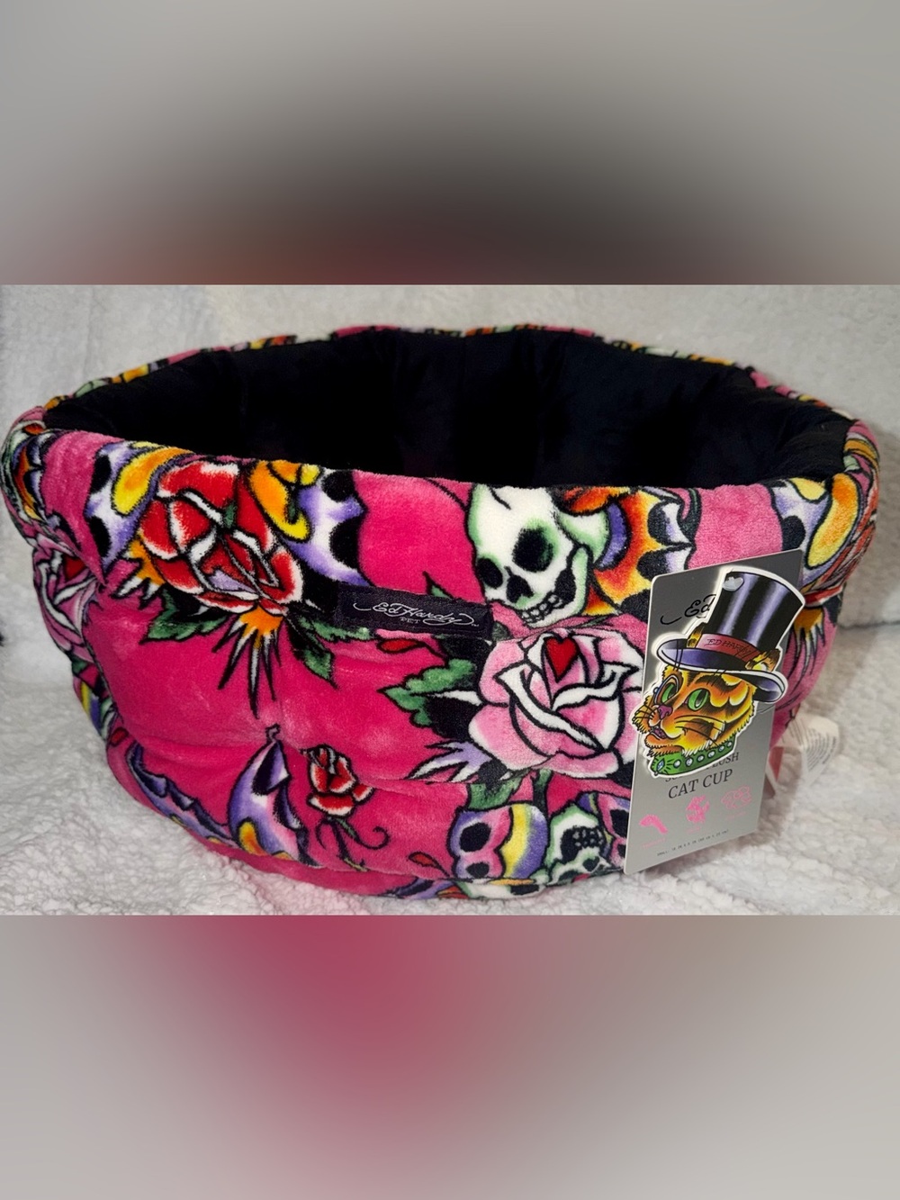 🐾 Ed Hardy Pink Floral & Skull Pet Bed Reversible
